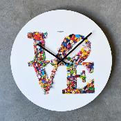 Horloge murale Design Love Is Not A Toy
