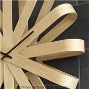 Horloge Design en Bois Ribbon Wood